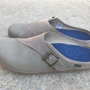 Giesswein Radler Mules, Unisex size 43 European, US  10 Men's, 12 Women's, Taupe